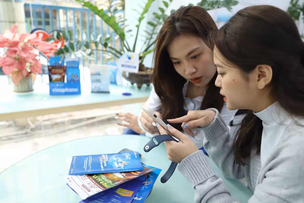 vinaphone cung cap dich vu esim tren apple watch hinh 3