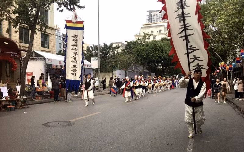 hap dan le hoi con duong van hoa huu nghi viet han hinh 4
