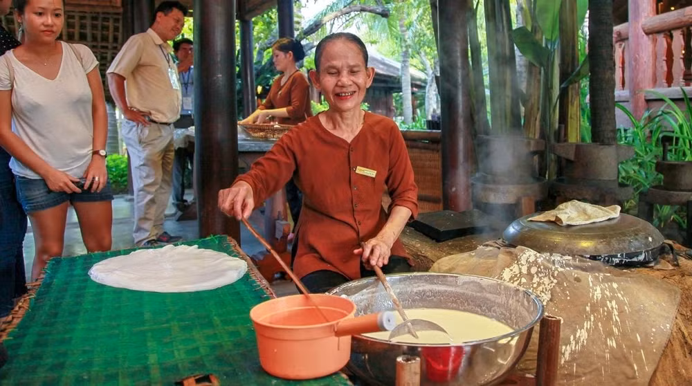 cong bo danh sach 152 mon an tieu bieu cua am thuc mien trung hinh 3