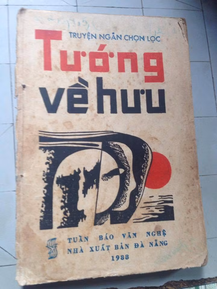 nha van nguyen huy thiep duoc truy tang giai thanh tuu tron doi hinh 2