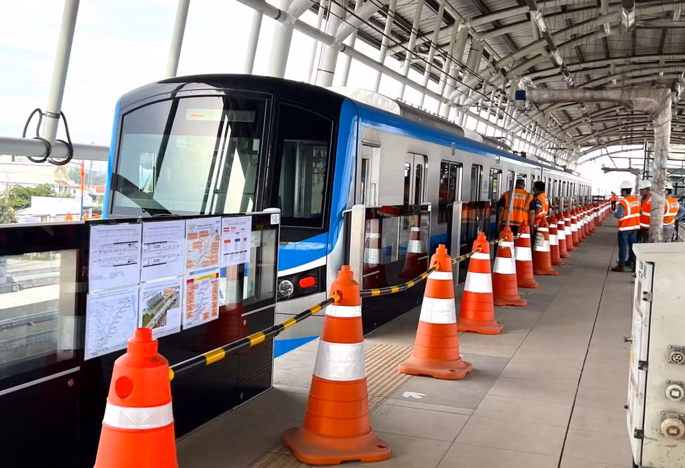 tp hcm doan tau metro so 1 duoc keo ve ga binh thai de thu nghiem he thong hinh 2