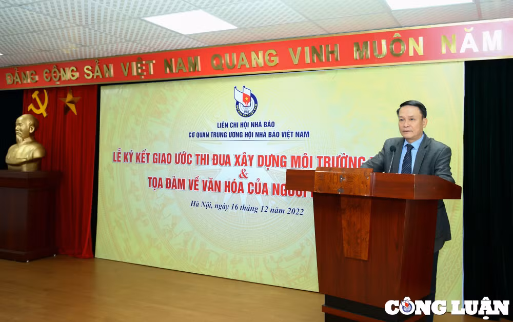 moi co quan bao chi can xay dung quy tac ung xu nguyen tac tac nghiep khi lam nghe hinh 4