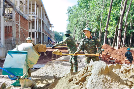 Gia Lai: Chạy đua với thời gian, tăng tốc hoàn thành những mái trường nơi phên dậu Tổ quốc