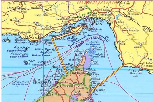 Iran dọa kiểm soát các tuyến cáp quang internet ở eo biển Hormuz