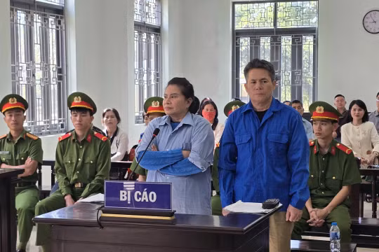 Tuyên án 2 vợ chồng khóa trái cửa, giam giữ Công an