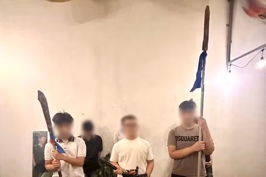 Nhóm thanh thiếu niên mang theo hung khí, náo loạn nhiều tuyến phố Gia Lai