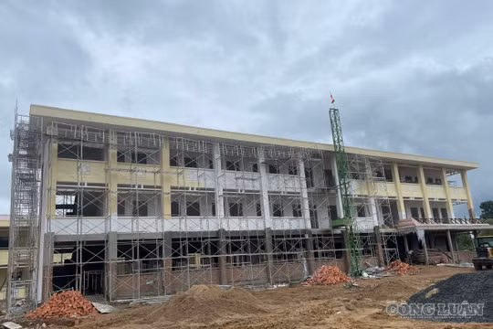 Gia Lai đề nghị tiếp tục huy động quân đội hỗ trợ xây trường nội trú vùng biên