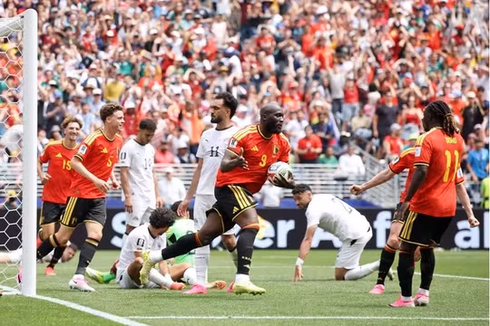 Lão tướng Lukaku 'giải cứu' Bỉ khỏi thất bại trước Ai Cập