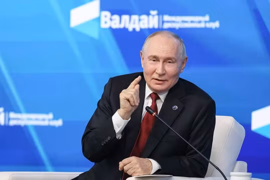 Tổng thống Putin cảnh báo Nga sẽ đáp trả mạnh mẽ nếu Kaliningrad bị tấn công