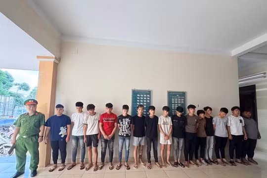 Hàng chục thanh, thiếu niên rượt đuổi, đánh nhau trên nhiều tuyến phố ở Gia Lai