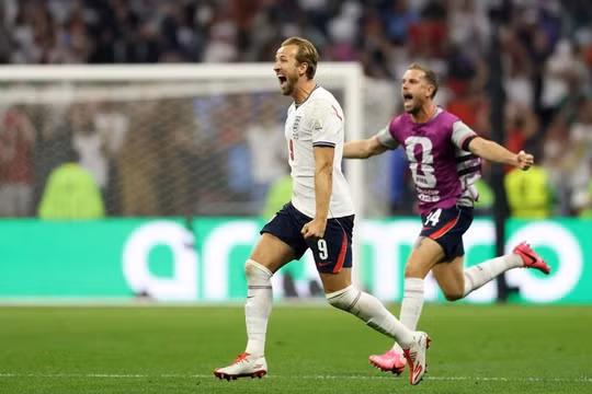 Tuyển Anh vượt qua 'chảo lửa' Azteca, lọt vào tứ kết World Cup 2026