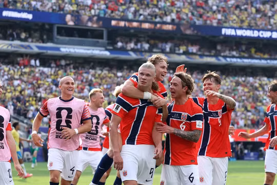 Haaland rực sáng, Na Uy tạo 'địa chấn' loại Brazil khỏi World Cup 2026