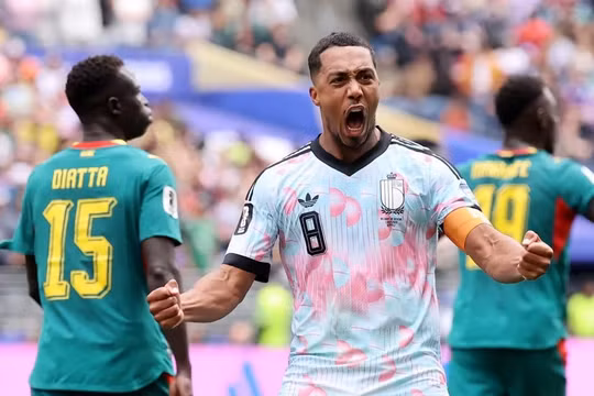 Vòng 1/16 World Cup 2026: Bỉ thắng ngược dòng thần kỳ trước Senegal