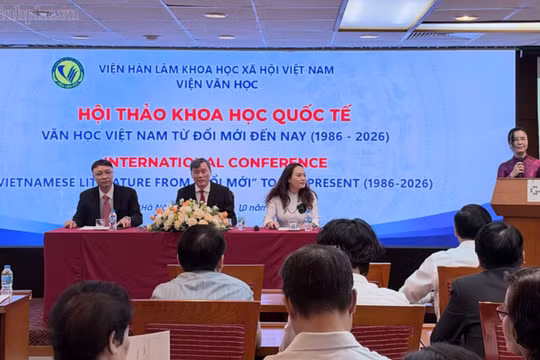 Văn học Việt Nam trước yêu cầu đổi mới trong kỷ nguyên số và AI