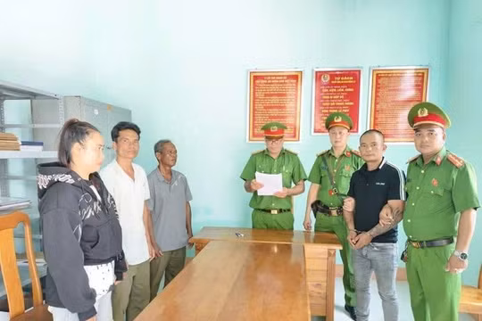 Gia Lai: Khởi tố đối tượng ngang nhiên dùng dao tự chế chém người trên đường