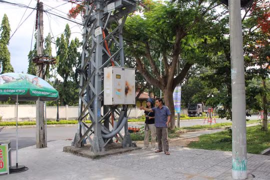 Quảng Ngãi: Dùng radar xuyên đất tìm hài cốt liệt sỹ tại đường Trường Chinh