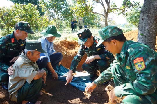 Gia Lai: Già làng vùng biên nhường đất, chặt điều tìm đồng đội nằm lại chiến trường xưa