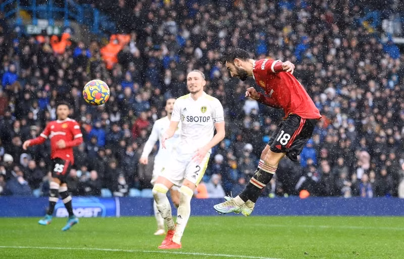 thang leeds 4 2 man utd vuon len dung thu 4 bxh ngoai hang anh hinh 5