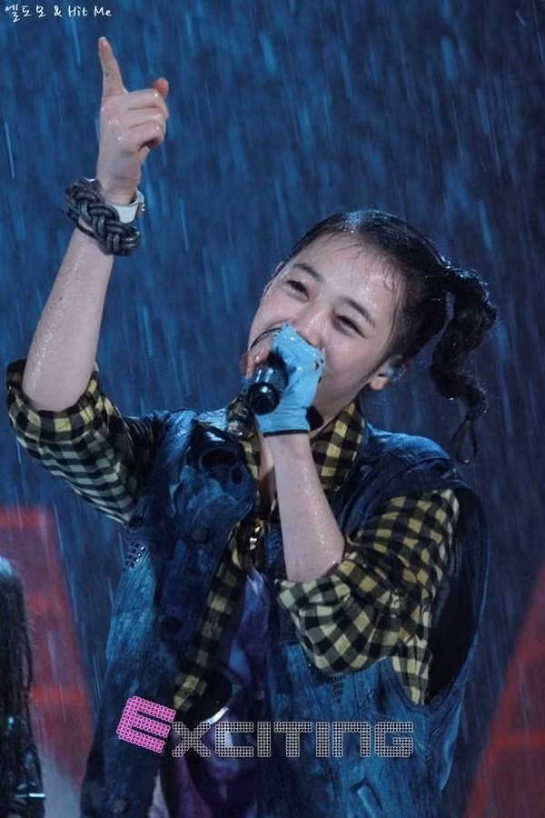 nhung man bieu dien trong mua man nhan cua cac nhom nhac kpop hinh 2