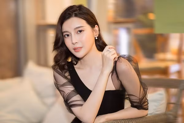 nhung nu dien vien co kha nang bien hoa da dang cua man anh viet hinh 8