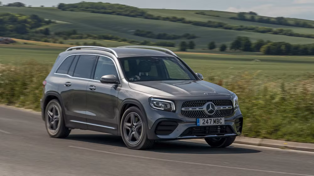 mercedes benz glb tai my bi trieu hoi vi loi tui khi hinh 1