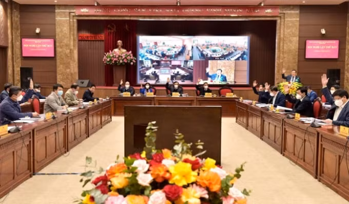 thanh uy ha noi thao luan cho y kien nhieu van de quan trong bao cao trung uong hinh 1