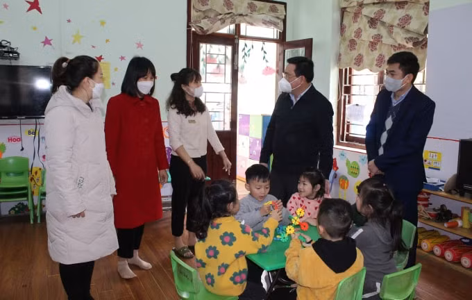 khi da tiem vac xin dat mien dich cong dong neu so ca f0 tang cao cung khong dang ngai hinh 1