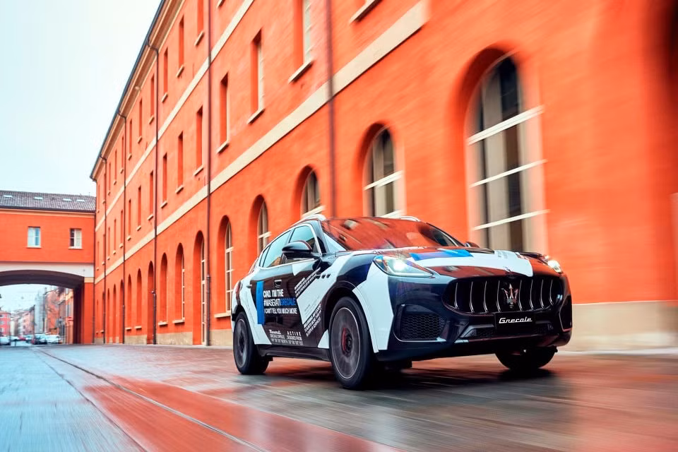 suv co nho maserati grecale se ra mat vao thang 3 toi day hinh 2