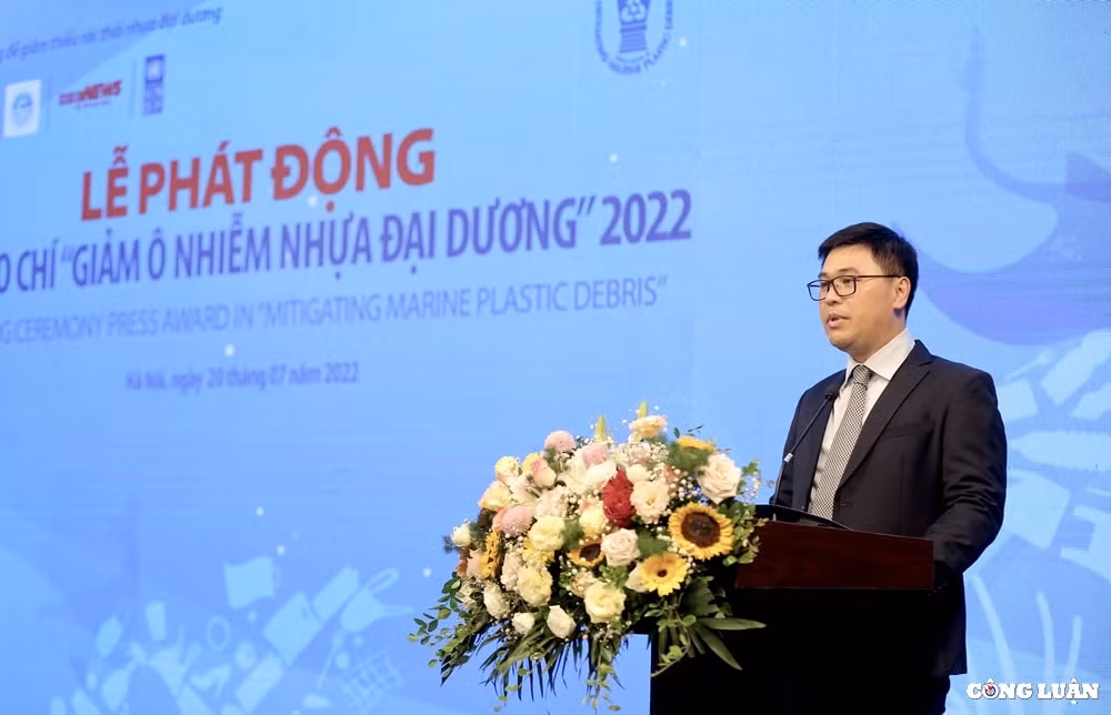 phat huy vai tro cua bao chi trong viec giam o nhiem nhua dai duong hinh 2