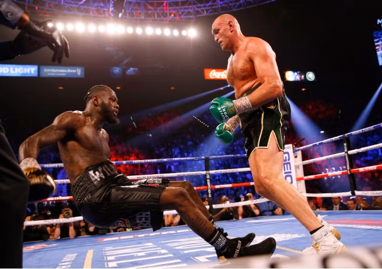 tyson fury gianh danh hieu vo si xuat sac nhat nam hinh 2
