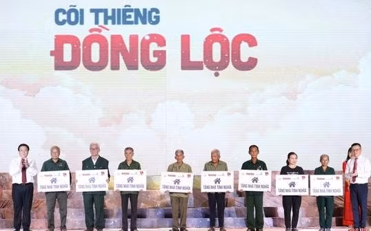 54 nam ven nguyen coi thieng dong loc hinh 4