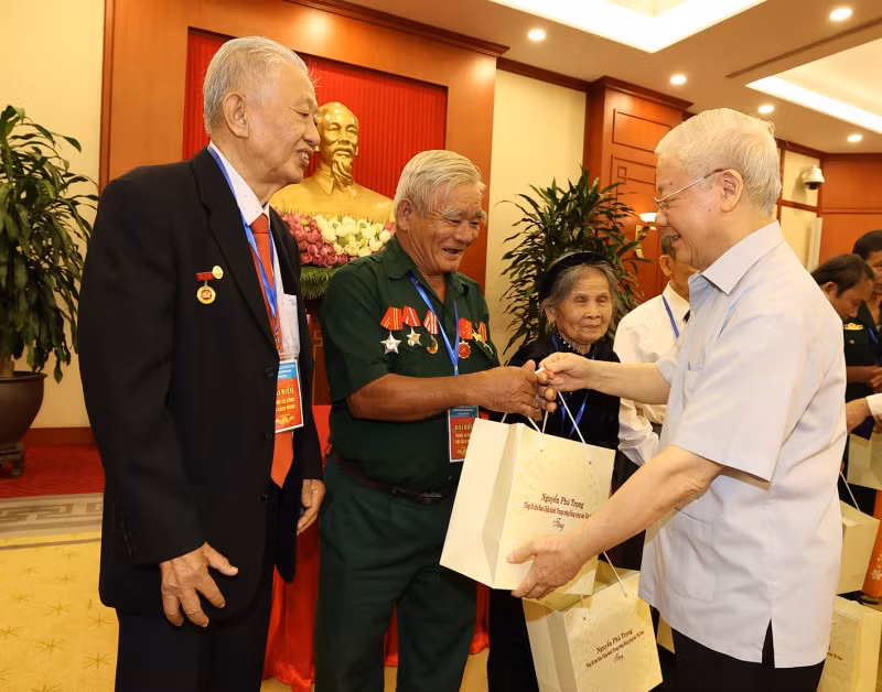 tong bi thu nguyen phu trong dang va nha nuoc cham lo nguoi co cong bang nhieu chinh sach cu the hinh 4