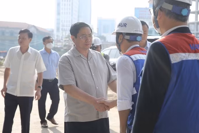 thu tuong pham minh chinh can giam cac thu tuc hanh chinh ruom ra de day nhanh tien do cac du an hinh 1