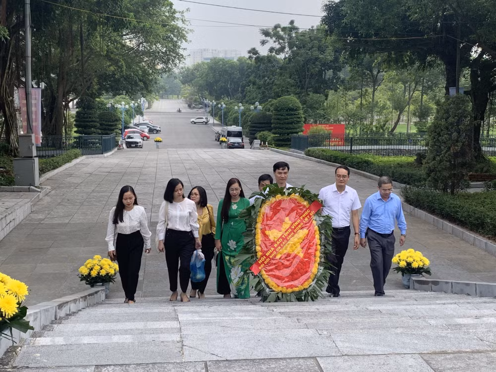 hoi nha bao vinh phuc to chuc nhieu hoat dong tri an nhan ngay thuong binh liet si hinh 1