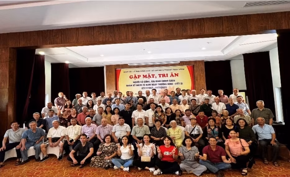 day manh cac hoat dong den on dap nghia nhan dip ky niem 75 nam ngay thuong binh liet sy hinh 3