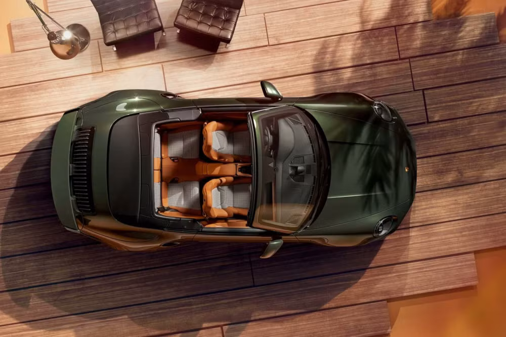 porsche cung cap tuy chon noi that co dien cho dong 911 hinh 1