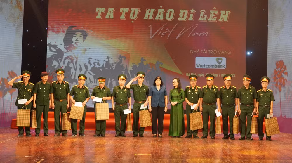 tap chi nguoi ha noi to chuc chuong trinh nghe thuat ky niem 75 nam ngay thuong binh liet sy hinh 1