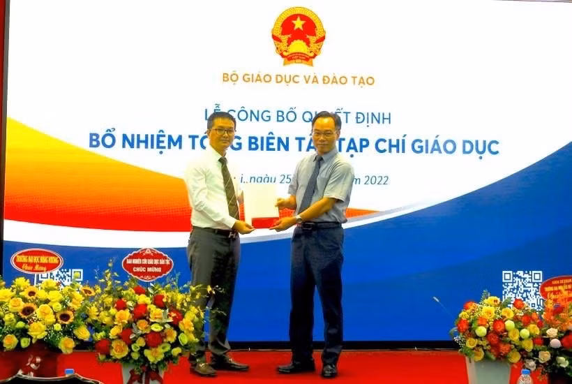 bo nhiem pgsts nguyen tien trung giu chuc vu tong bien tap tap chi giao duc hinh 1