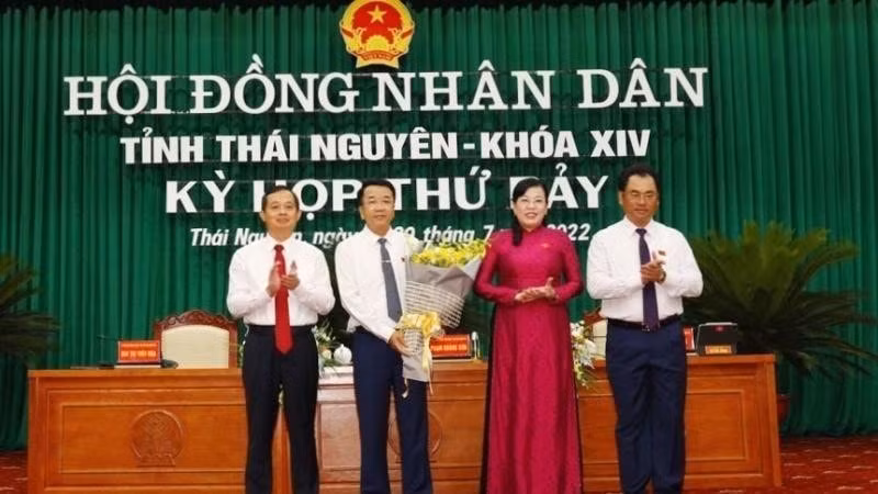 thu tuong phe chuan ket qua bau chu tich ubnd tp ha noi va pho chu tich ubnd tinh thai nguyen hinh 2