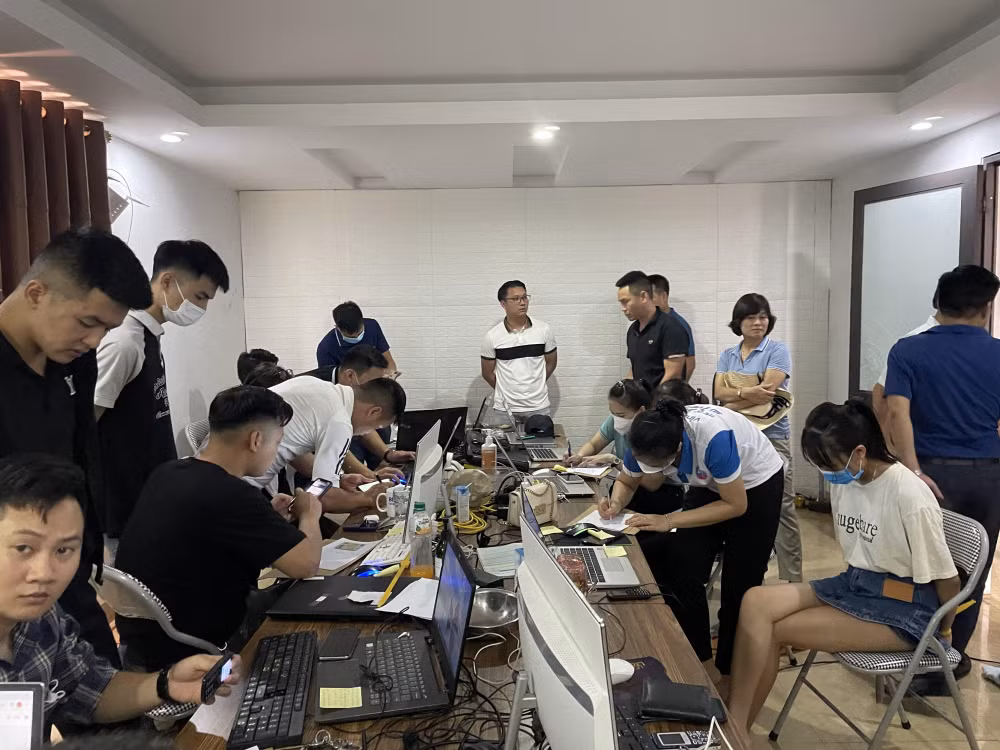 lao cai pha duong day cho vay lai khung qua app hoat dong xuyen bien gioi hinh 2