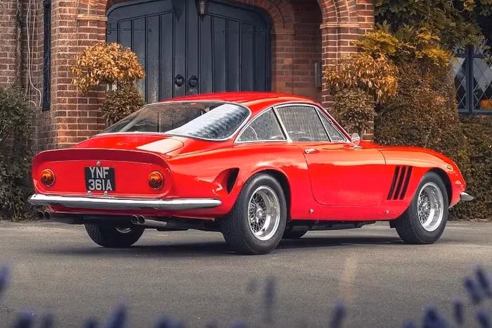 250 gt lusso fantuzzi mau ferrari sieu hiem va doc dao nhat the gioi hinh 2