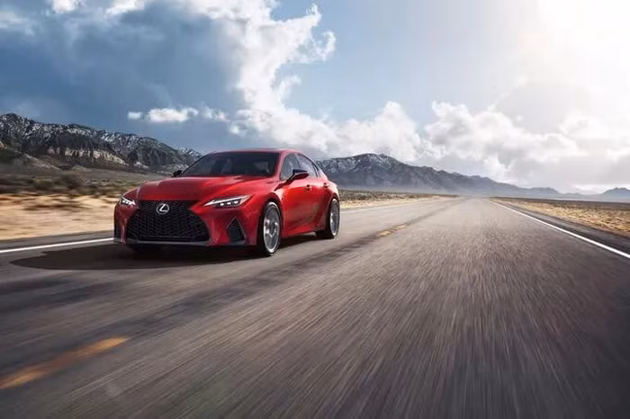 lexus is 500 f sport performance ban duy nhat 500 xe qua rut tham hinh 1