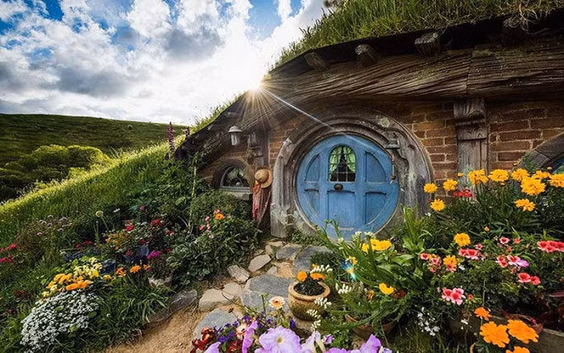 7 ngoi nha nguoi hobbit nhu buoc ra tu trong truyen tranh hinh 7