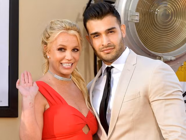 britney spears muon sinh them con sau khi thoat khoi quyen giam ho hinh 1