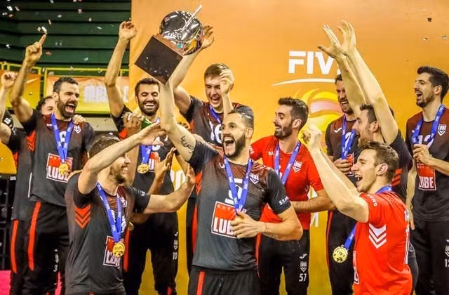 duong kim vo dich cucine lube civitanova tai xuat tai giai bong chuyen cac clb the gioi 2021 hinh 1