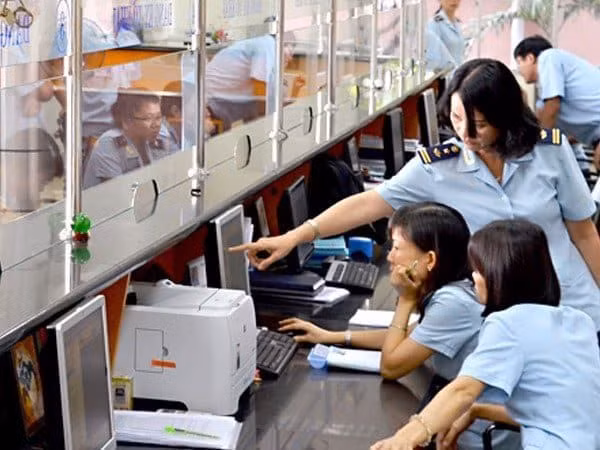 hon 22000 hop sua cuu tro cho tre em o tp hcm duoc thong quan hinh 1