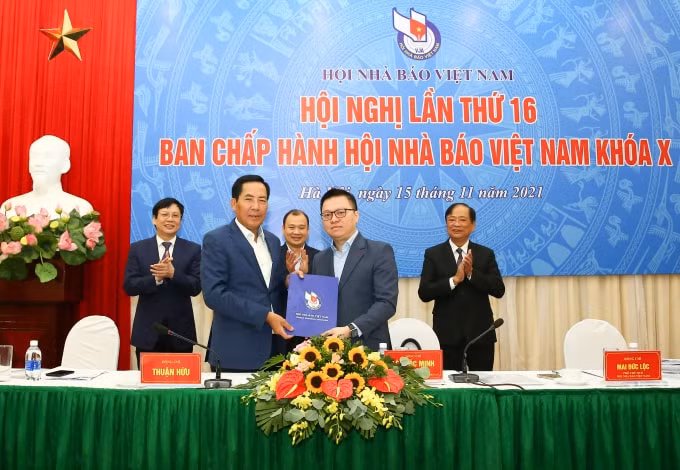 hoi nghi lan thu 16 ban chap hanh hoi nha bao viet nam khoa x hinh 1