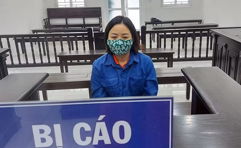 ha noi phat 15 nam tu doi tuong lua dao buon ban thuoc hinh 1