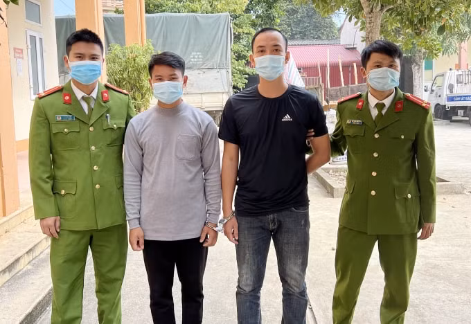 thanh hoa bat giu 2 doi tuong co y gay thuong tich hinh 1