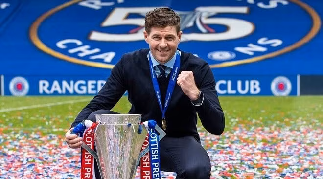 co hoi va thach thuc cua tan hlv truong steven gerrard khi tro lai premier league hinh 1